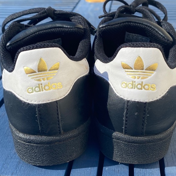 Shelltoe adidas - Picture 2 of 5